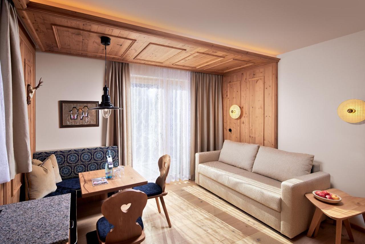 Hotel Neue Post Mayrhofen Ngoại thất bức ảnh